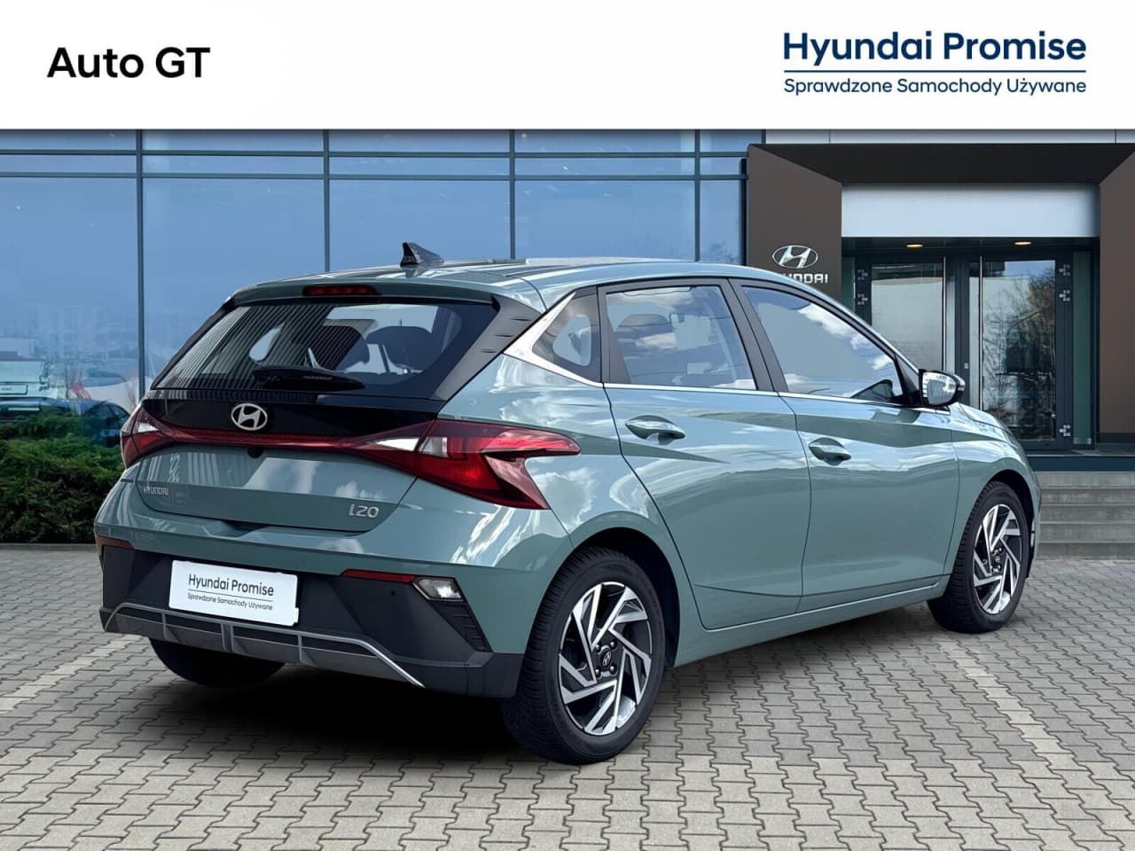 Hyundai i20 - zdjęcie 2