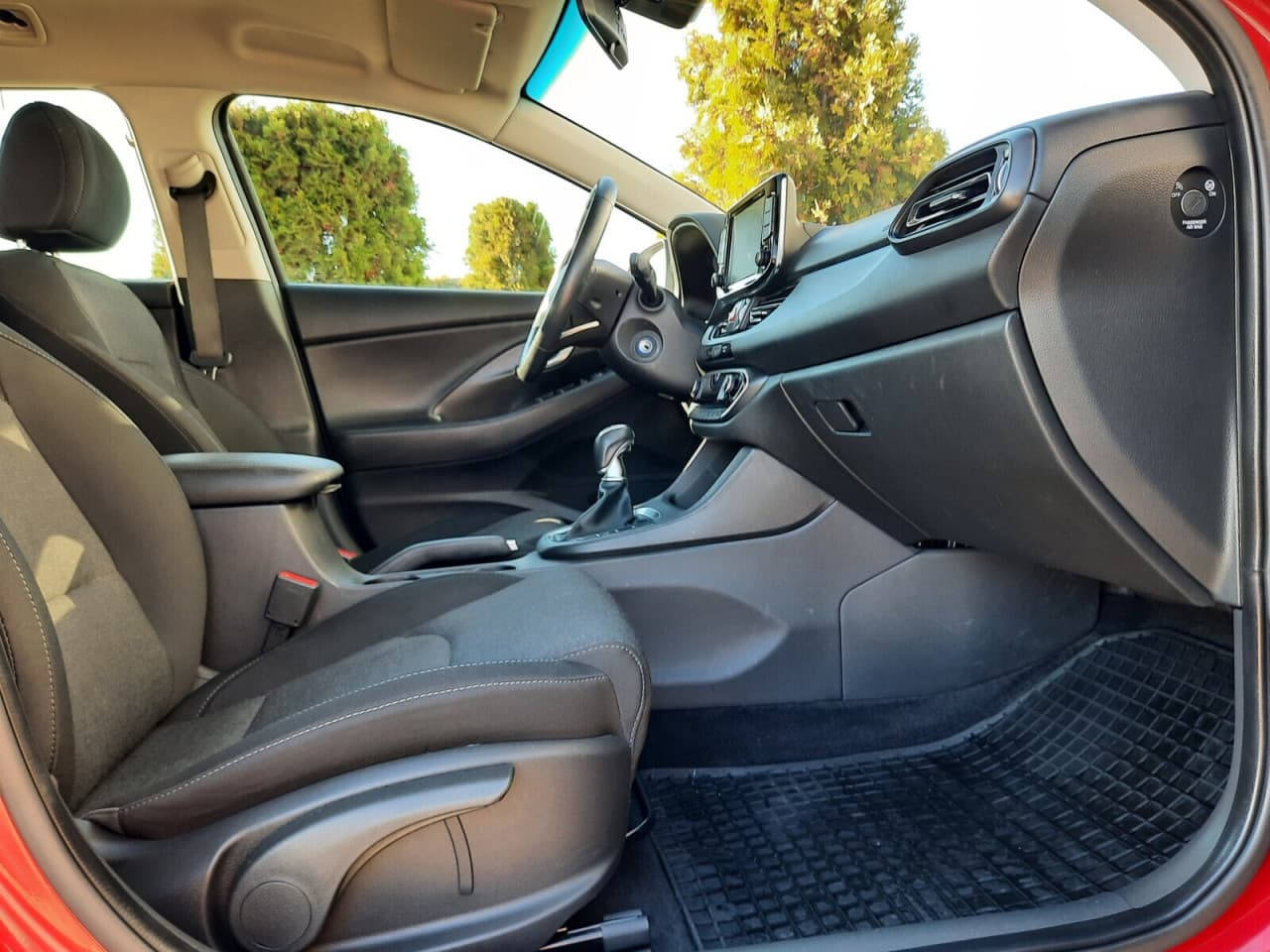 Hyundai i30 - zdjęcie 10
